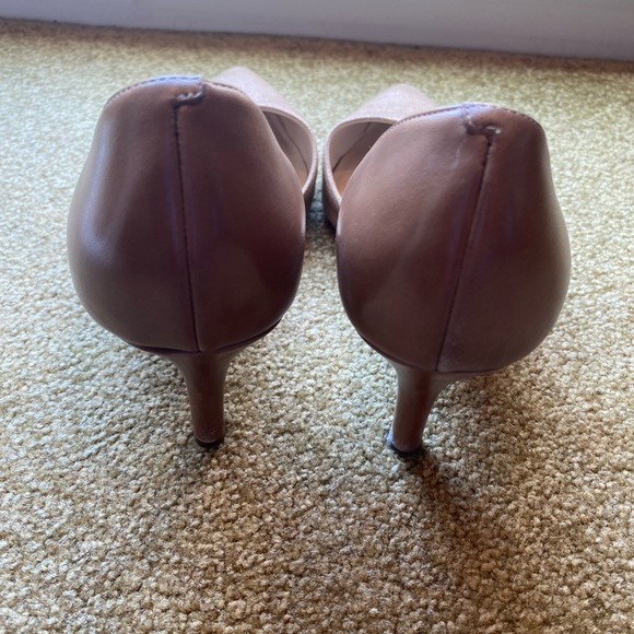 Cole Haan Highline d’orsay pump - great neutral - Picture 3 of 5